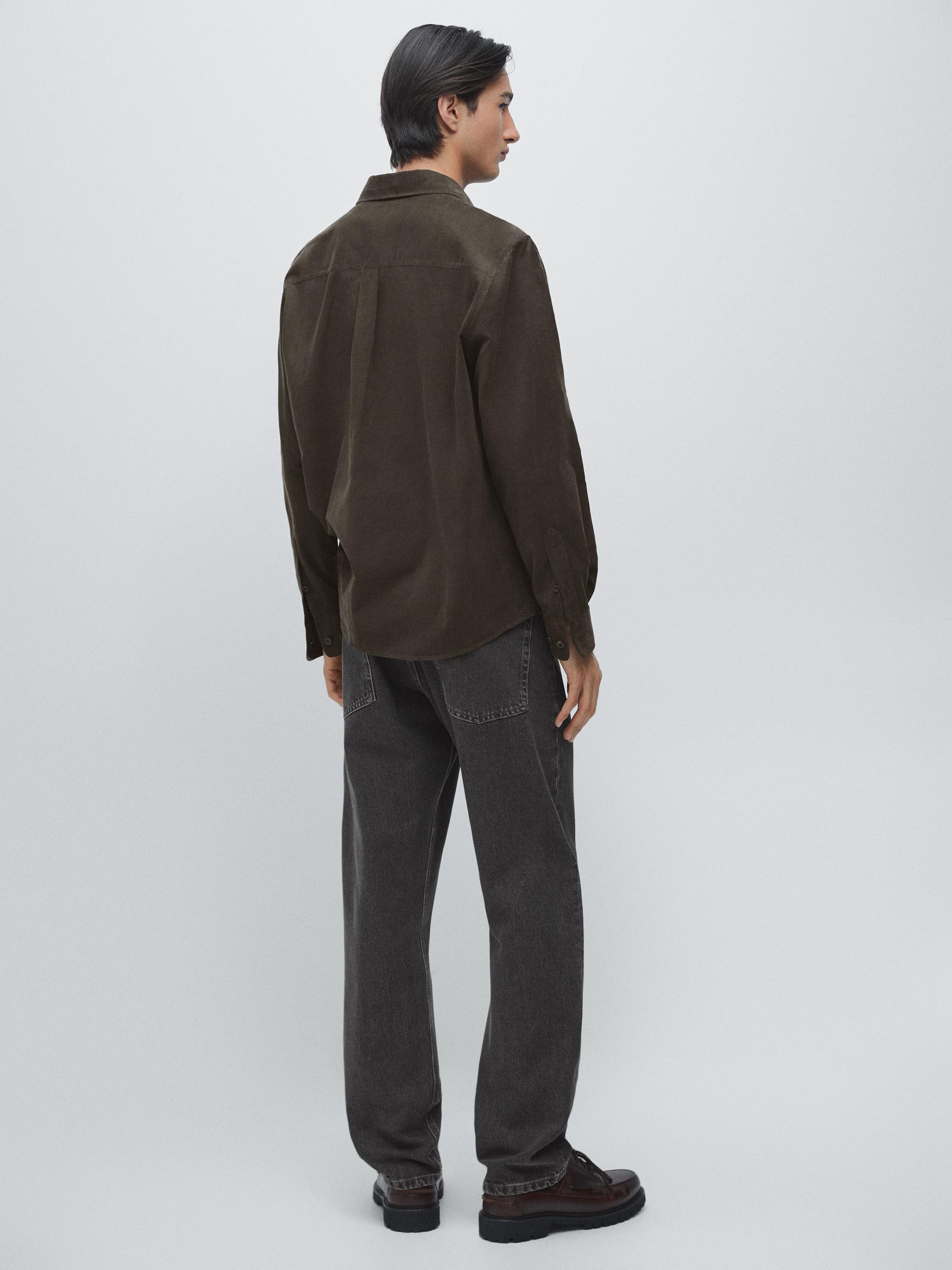 Relaxed fit needlecord shirt with contrast pockets